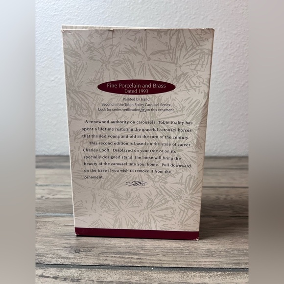 Hallmark *Vintage* 1993 Christmas Ornament Tobin Fraley Carousel #2 in series - Picture 8 of 8